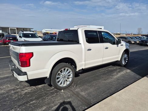 Used 2019 Ford F150 Limited w/ Trailer Tow Package image 4