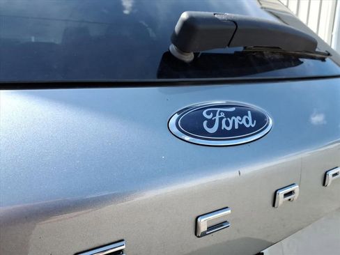 Used 2021 Ford Escape Titanium AWD/4WD image 13