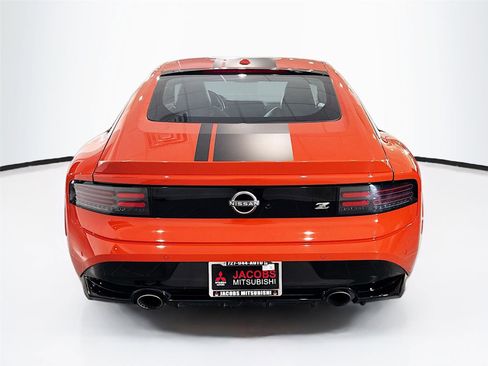 Used 2024 Nissan Z Performance w/ Heritage Edition RWD image 22