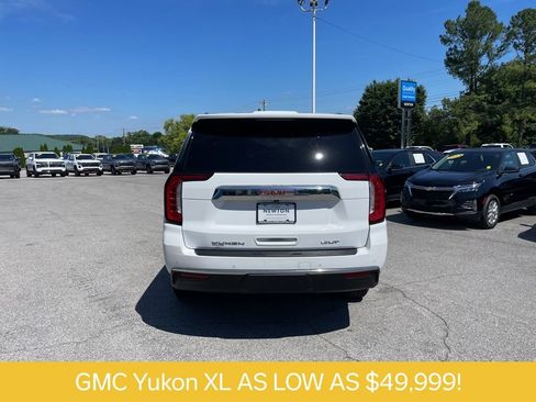 Used 2023 GMC Yukon XL SLT AWD/4WD image 44