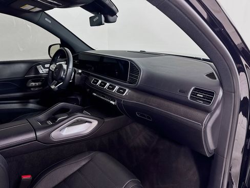 Used 2023 Mercedes-Benz GLS 580 4MATIC image 28