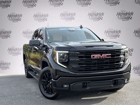 Used 2024 GMC Sierra 1500 Elevation image 2
