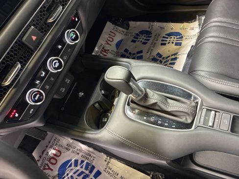 New 2026 Honda HR-V EX-L image 17