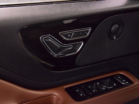 Used 2022 Lincoln Aviator Reserve w/ Equipment Group 201A image 29