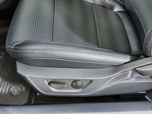 Used 2024 Ford Mustang GT Premium RWD image 21