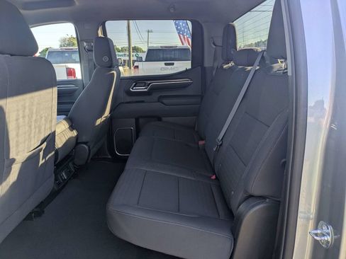 Used 2023 Chevrolet Silverado 1500 LT w/ Protection Package AWD/4WD image 12
