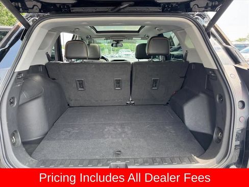 Used 2022 GMC Terrain AT4 w/ Infotainment Package II AWD/4WD image 10