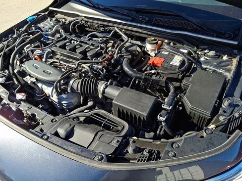 Used 2023 Honda Civic EX-L image 30