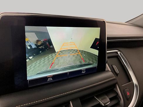 Used 2022 GMC Yukon AT4 AWD/4WD image 26