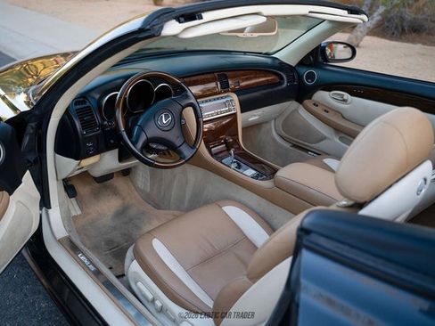 Used 2008 Lexus SC 430 Convertible RWD image 49
