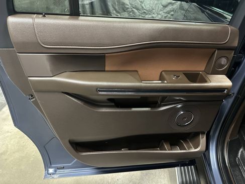 Used 2022 Ford Expedition Max King Ranch AWD/4WD image 15