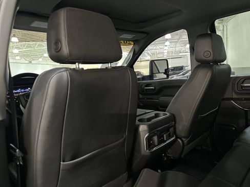 Used 2022 GMC Sierra 2500 Denali image 19