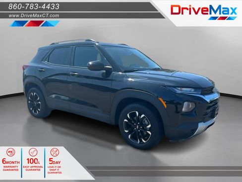 Used 2023 Chevrolet TrailBlazer LT w/ Convenience Package AWD/4WD image 1