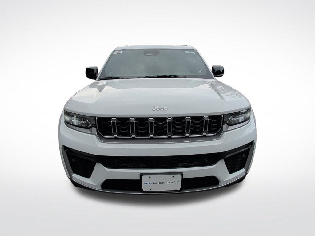 New 2026 Jeep Grand Cherokee Limited w/ Luxury Tech Group II AWD/4WD image 9