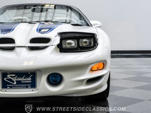 Used 1999 Pontiac Firebird Trans Am RWD image 21