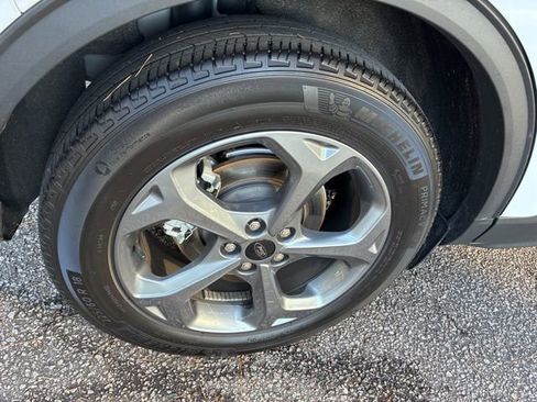 Used 2025 Ford Escape ST-Line image 15