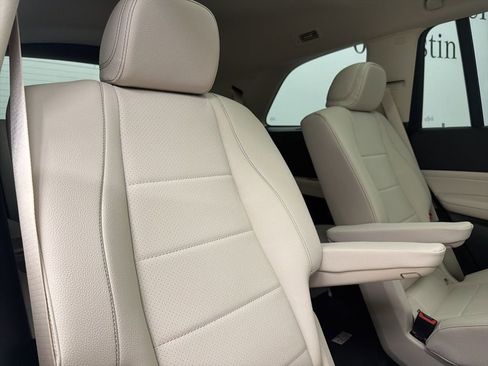 New 2026 Mercedes-Benz GLS 450 GLS 450 image 27