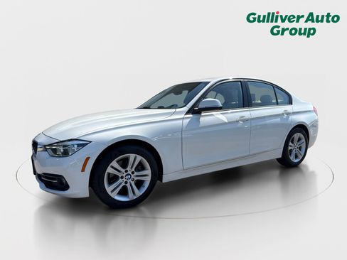 Used 2016 BMW 328i Sedan RWD image 2