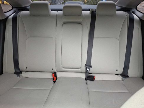 Used 2022 Honda Civic EX image 13