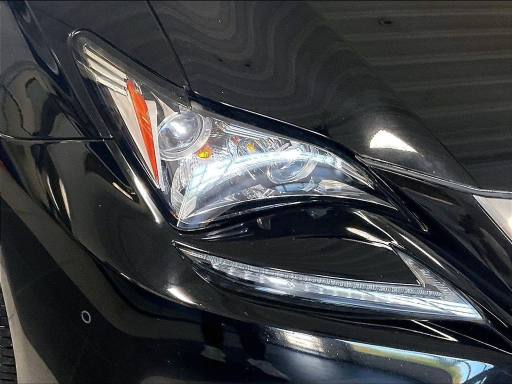 Used 2015 Lexus RC 350 AWD w/ Navigation System Package image 31
