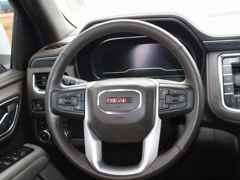Used 2022 GMC Yukon SLT w/ SLT Premium Package AWD/4WD image 30