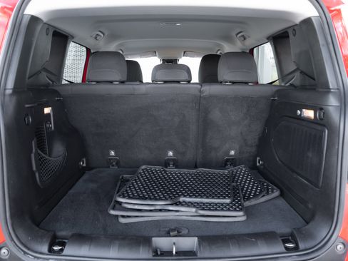 Used 2016 Jeep Renegade Latitude w/ Safety & Security Group image 24