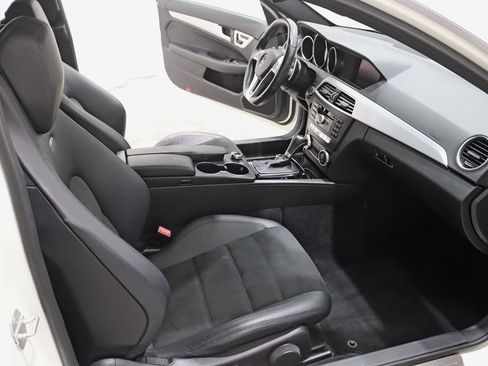 Used 2012 Mercedes-Benz C 63 AMG Coupe image 28