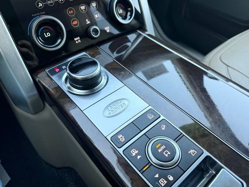 Used 2021 Land Rover Range Rover Westminster Edition image 33