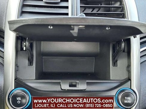 Used 2016 Chevrolet Malibu LT w/ Power Convenience Package image 11