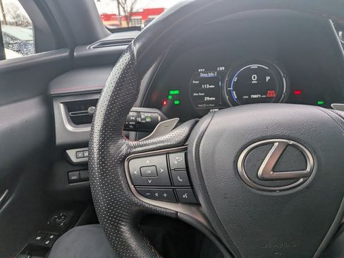 Used 2020 Lexus UX 250h F Sport image 18