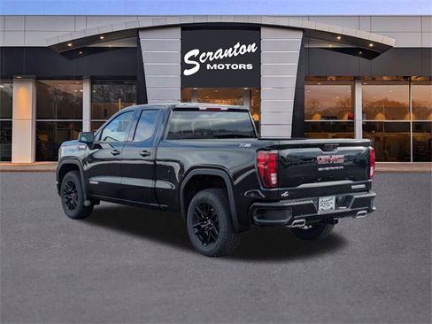 New 2026 GMC Sierra 1500 Elevation image 3