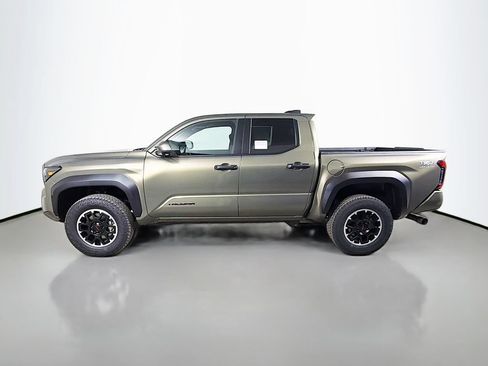 New 2026 Toyota Tacoma TRD Off-Road AWD/4WD image 8