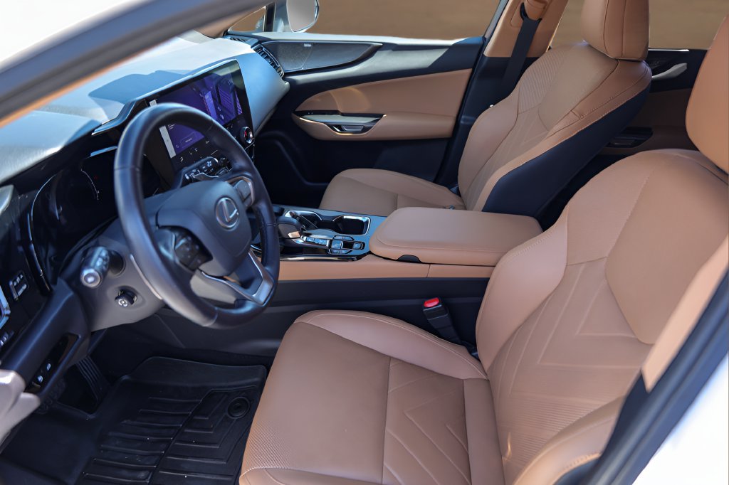 Used 2022 Lexus NX 350 AWD w/ Vision Package image 9