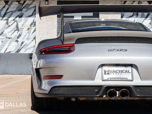 Used 2019 Porsche 911 GT3 RS image 14