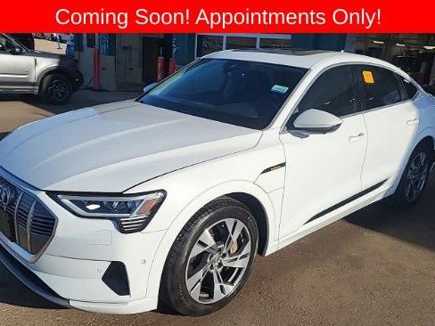 Used 2020 Audi e-tron Premium Plus AWD/4WD image 1