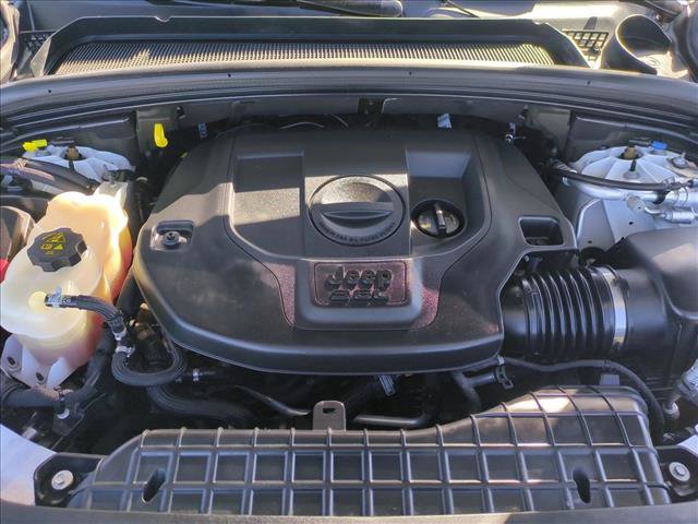 Used 2022 Jeep Grand Cherokee Summit w/ Luxury Tech Group V AWD/4WD image 23
