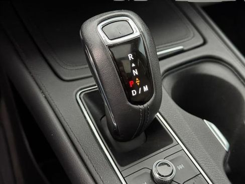 Used 2019 Cadillac XT4 Luxury image 17