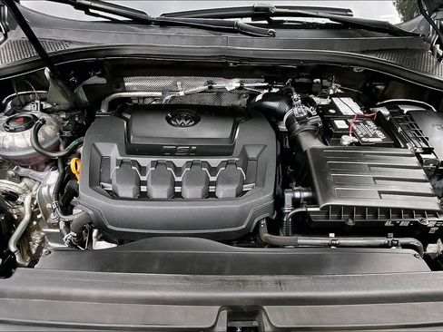 Used 2022 Volkswagen Tiguan SE image 29