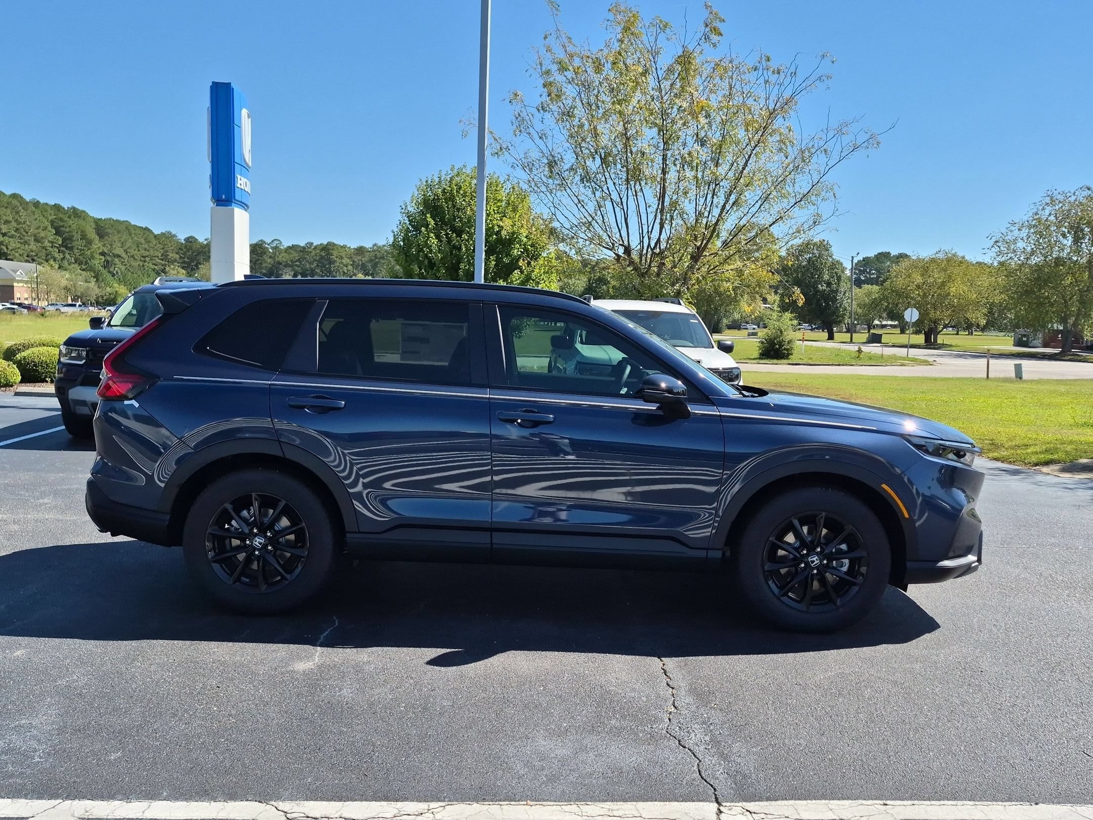 New 2027 Honda CR-V Sport-L image 2