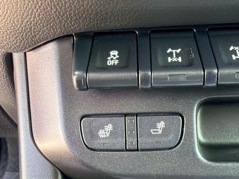 Used 2019 Chevrolet Colorado ZR2 AWD/4WD image 17