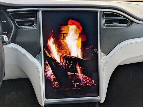 Used 2017 Tesla Model X 100D image 23