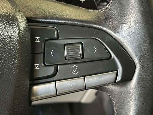 Used 2023 Cadillac XT4 Luxury w/ Cold Weather Package AWD/4WD image 26