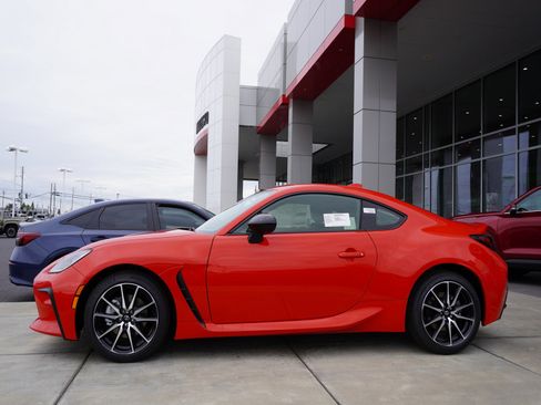 New 2026 Toyota GR86 RWD image 6