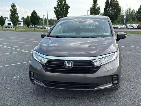 Used 2023 Honda Odyssey Touring image 13