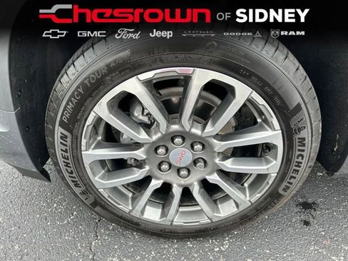 Used 2021 GMC Acadia Denali w/ Denali Ultimate Package AWD/4WD image 17