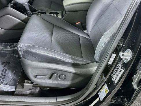 Certified 2021 Hyundai Tucson SEL w/ Cargo Package AWD/4WD image 23