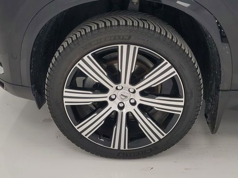 Used 2021 Volvo XC90 T6 Inscription w/ Advanced Package image 9