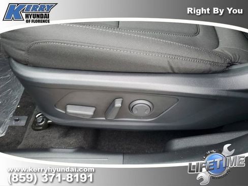 New 2026 Hyundai Tucson SEL image 17