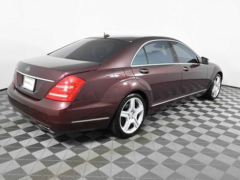 Used 2010 Mercedes-Benz S 550 image 8