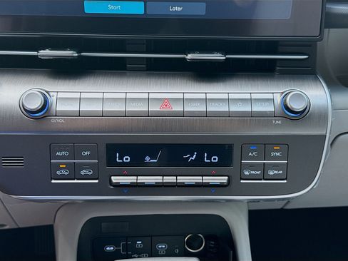 New 2026 Hyundai Kona SEL Sport FWD image 12